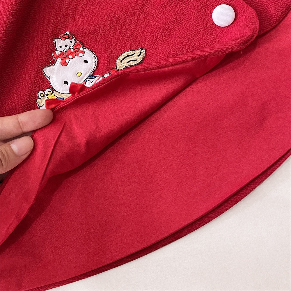 Pull à capuche confortable à franges Hello Kitty en rouge