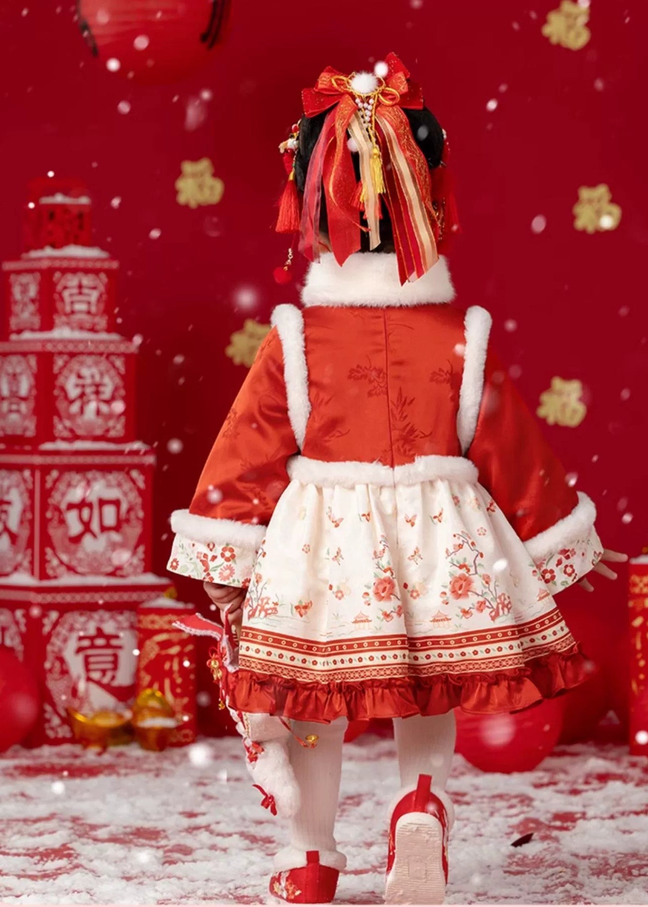 MengHu Girls' Hanfu Winter Dress ---Linglong