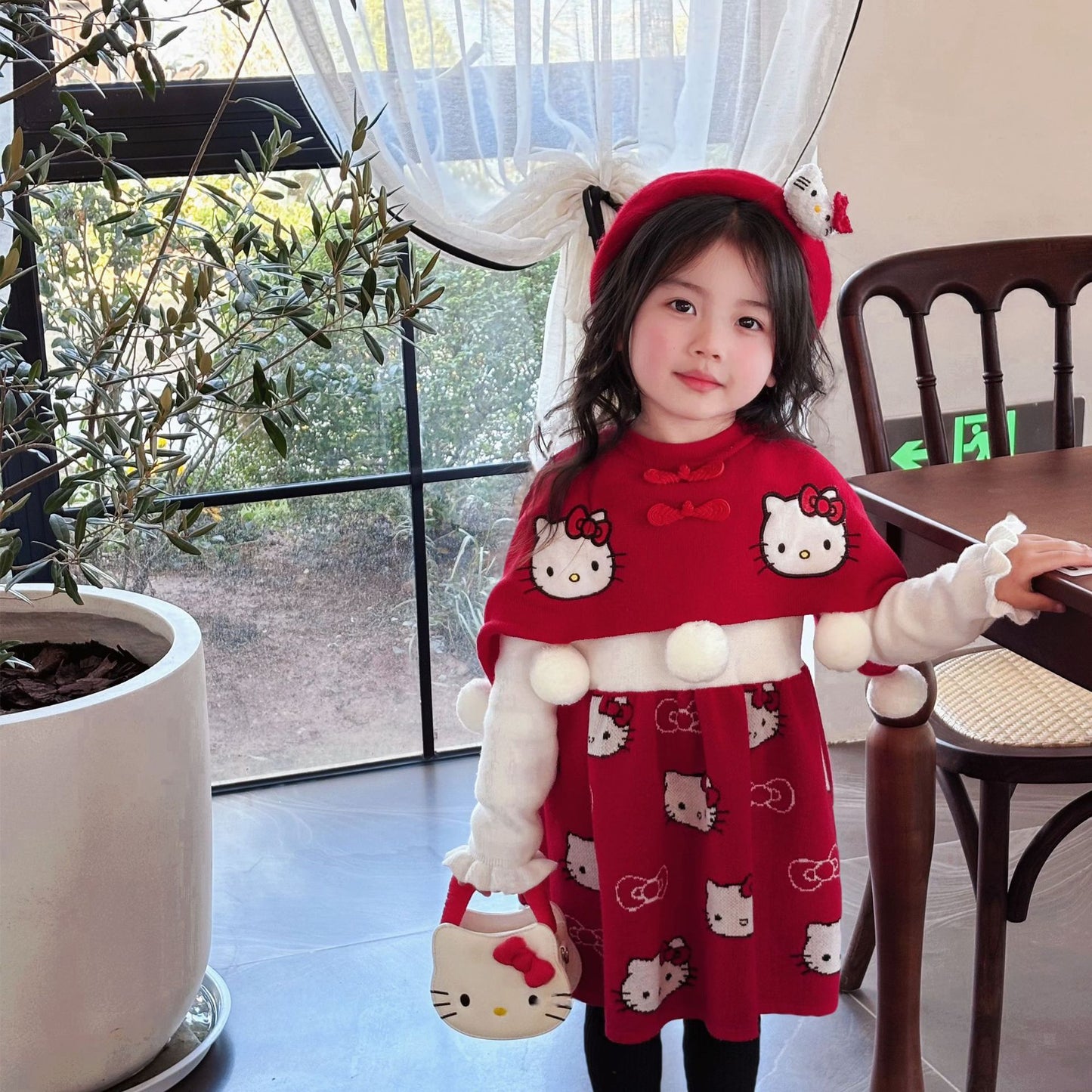 Robe pull rouge Hello Kitty pour filles