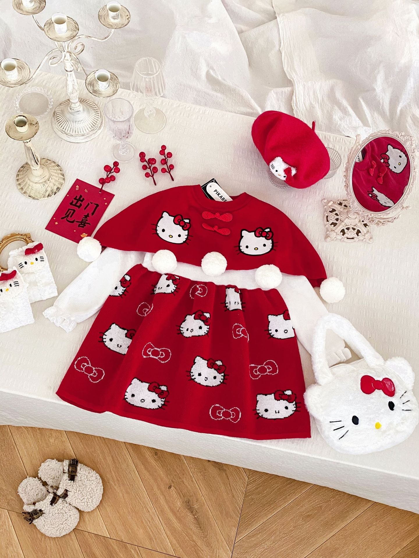 Robe pull rouge Hello Kitty pour filles