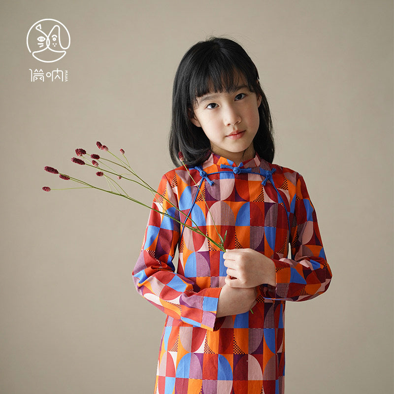 Manna Retro Mosaic Long Sleeve Qipao Dress