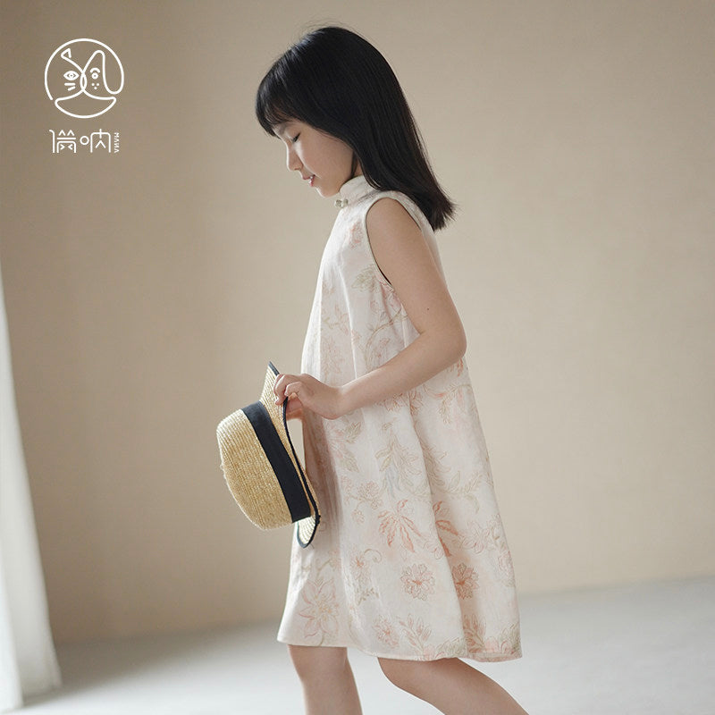 Manna Whisper Bloom Sleeveless Qipao Dress