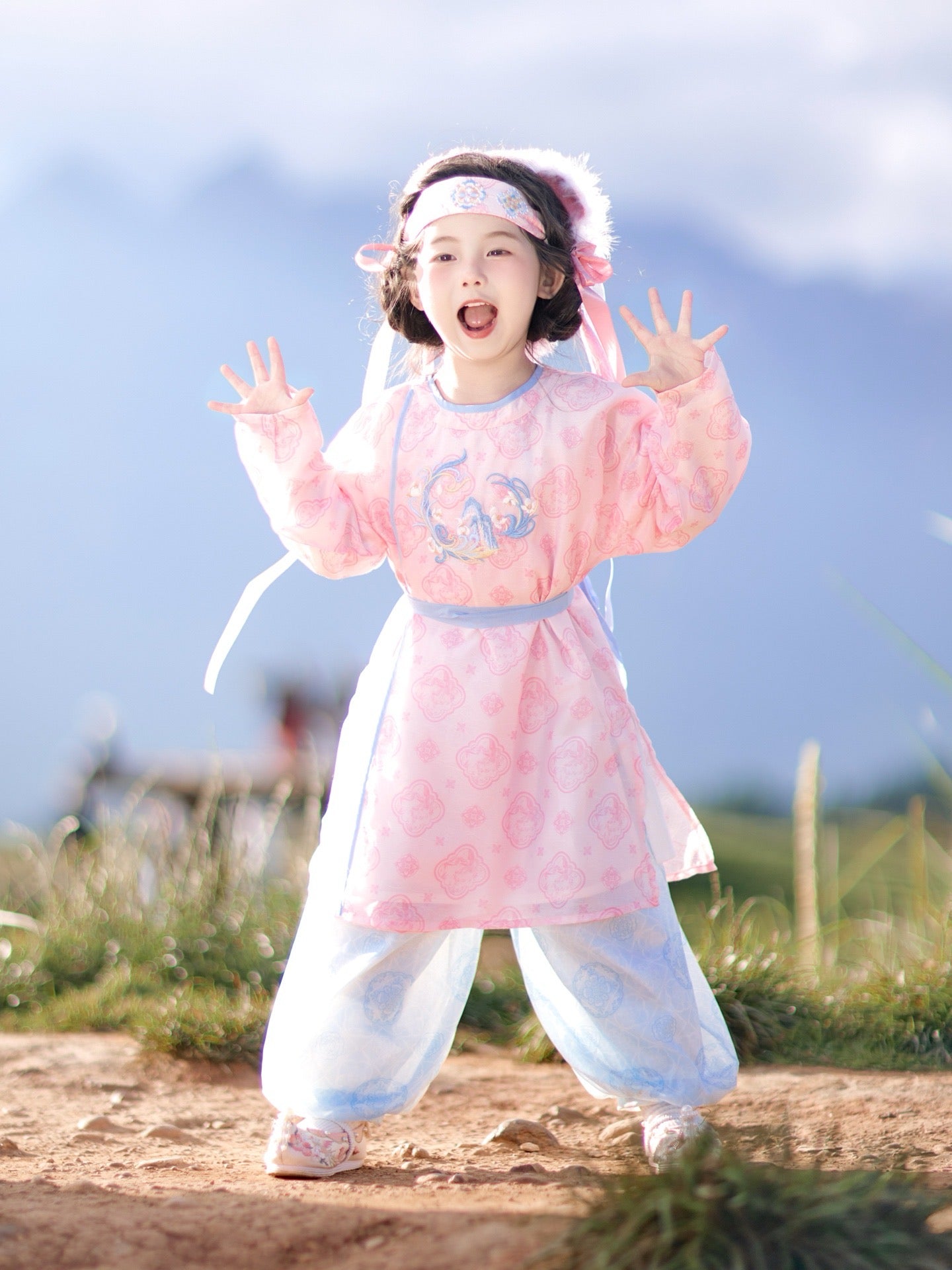 JXGX Jade Virtues 2-Piece Girl’s Set ---HuaiJin