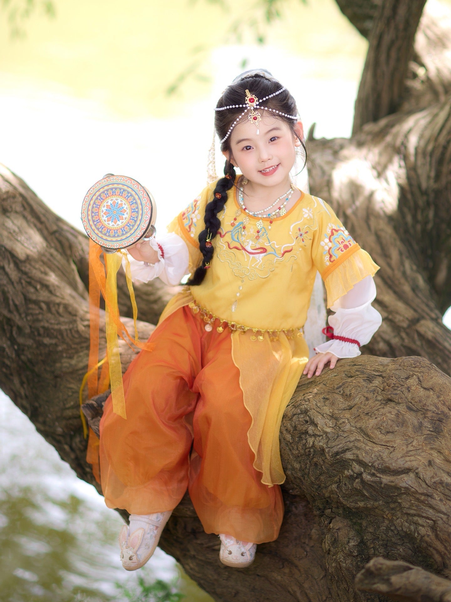 JXGX Princess Jade Rabbit 2-Piece Girl’s Set ---YuTuGongZhu