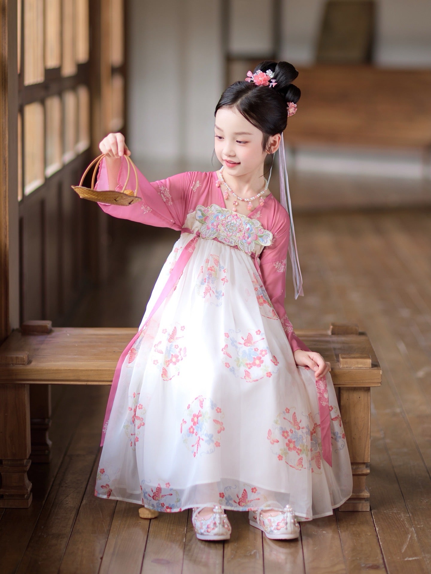 JXGX Blossom & Butterfly Girls' Hanfu Dress ---YuTing