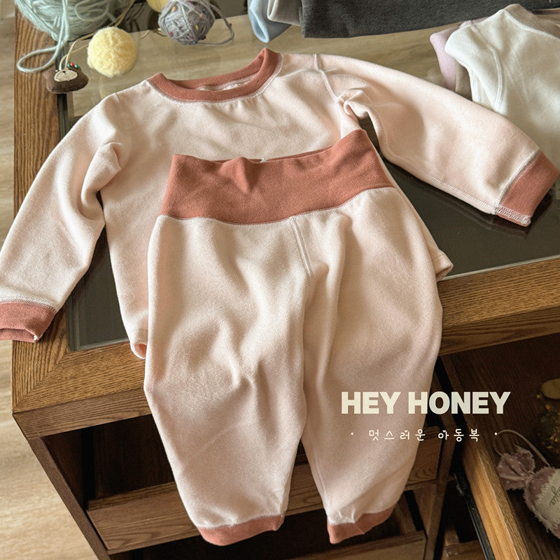 DXJ Kids Dreamy Velvet Nights Pyjama Set