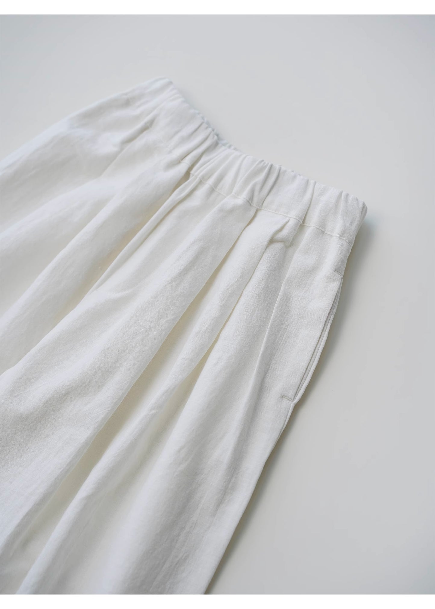 MaNa Cropped Cotton-linen White Balloon Pants