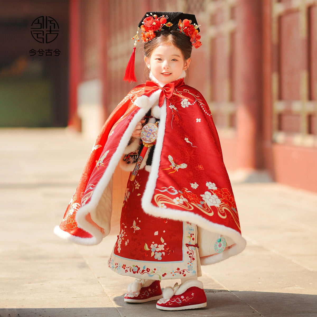 JXGX Chinese New Year Girl Red Cape ---Yunfei