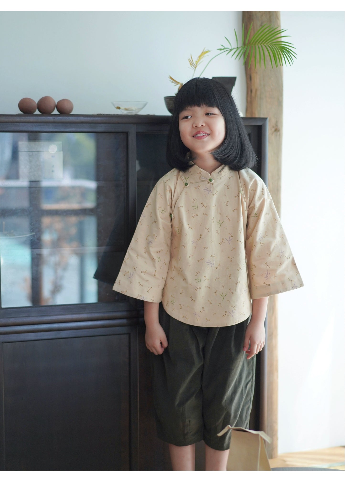 Mana Girls Vintage Dragonfly Mandarin Blouse