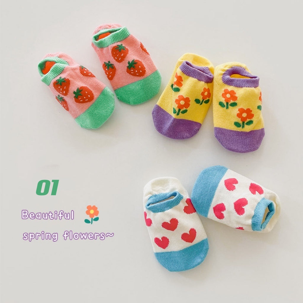 3-Pair Anti-skid Low Cut Sock Set (1-8y)